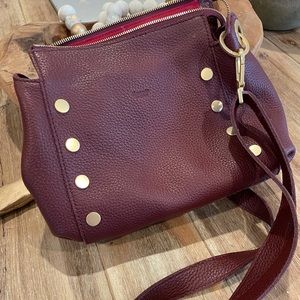 Hammit Crossbody - Wine